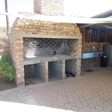 De Rusty Farm Apartment Bagian luar foto