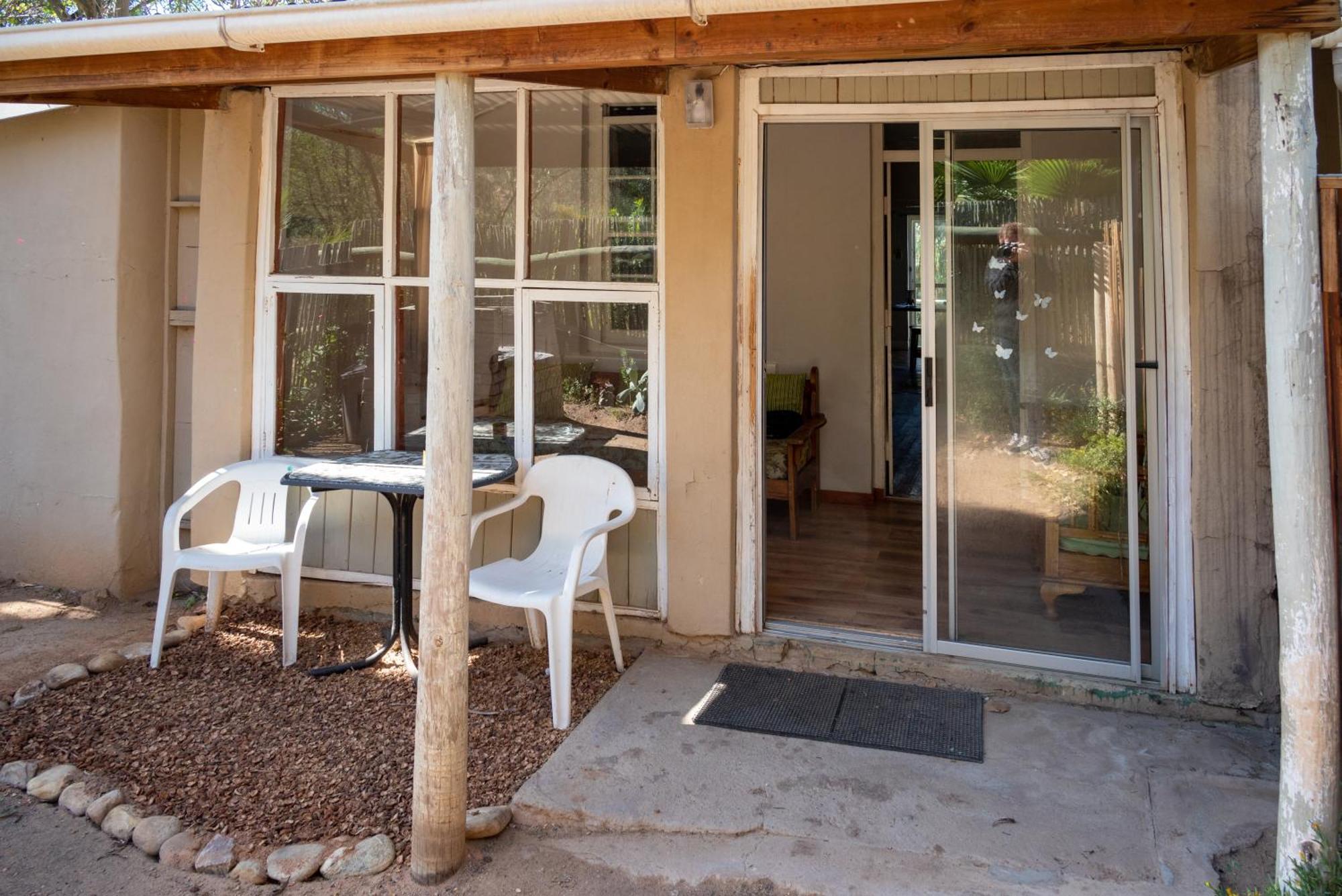 De Rusty Farm Apartment Bagian luar foto
