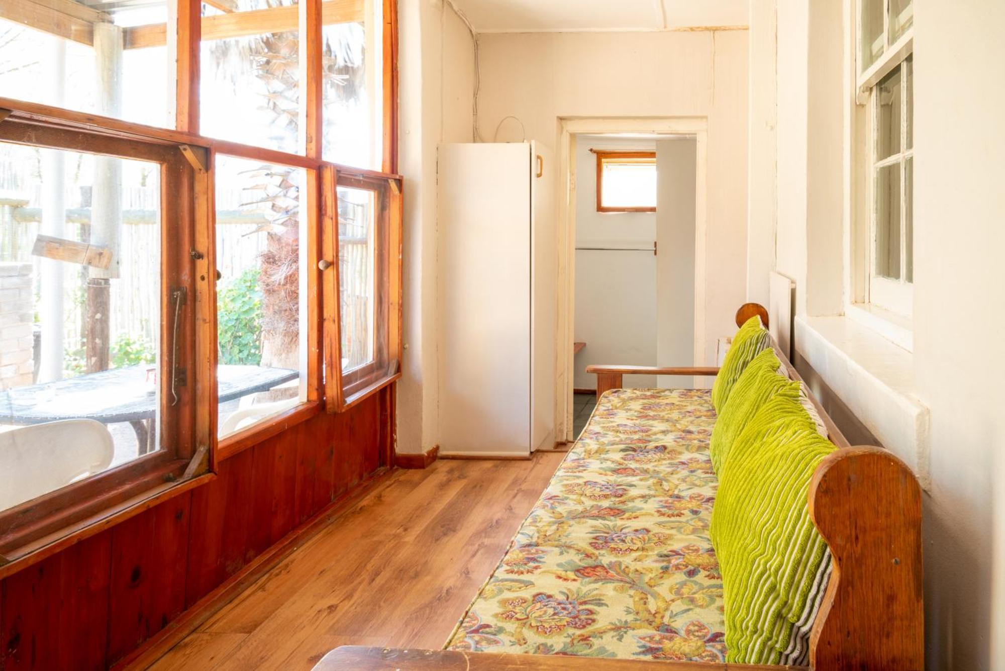 De Rusty Farm Apartment Bagian luar foto